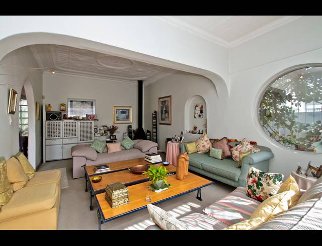3 BEDROOM HOUSE FOR SALE IN NORWOOD